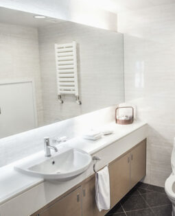 Cimstone-Banyo-Hilltown-1
